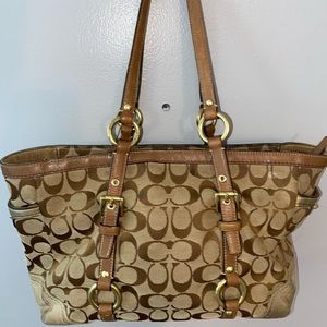 Coach handbag